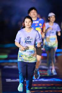 BIB: 
                            <button type="button" onclick="openModal(25219468)" class="btn btn-primary btn-sm float-right btn-popup" data-toggle="modal" data-target=".modal-high-quality">
                        <i class="fas fa-shopping-cart"></i> Add to Cart
                    </button>
                                            <button type="button" onclick="isThisMe(25219468, true)" class="btn btn-success btn-sm float-right btn-popup btn-isme hidden" data-toggle="tooltip" data-placement="bottom" title="นี่คือรูปของคุณใช่ไหม คลิกที่นี่เพื่อเอาเข้าอัลบั้ม">
                        <i class="fas fa-plus"></i> Add to album
                    </button>
                    <button type="button" onclick="isThisMe(25219468, false)" class="btn btn-warning btn-sm float-right btn-popup btn-isnotme hidden">
                        <i class="fas fa-ban"></i> Remove from album
                    </button>